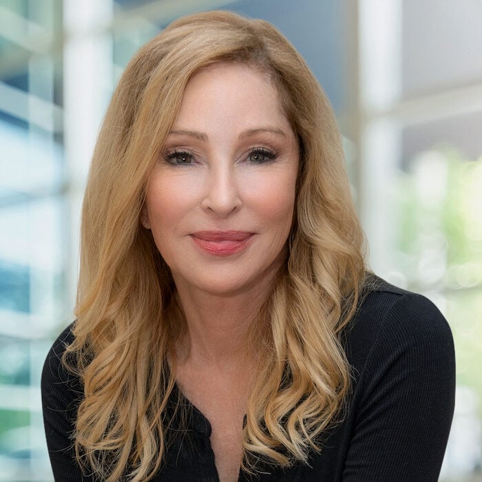 Debra Fine