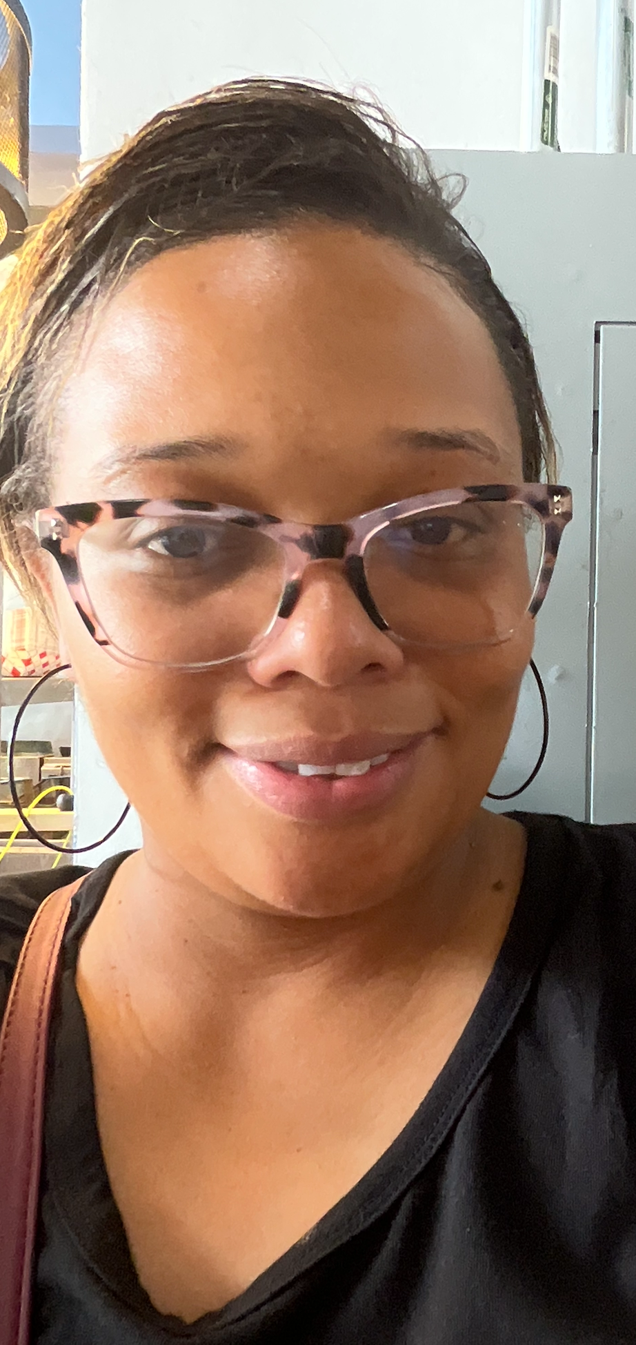 Serita Armstead Testimonial Headshot